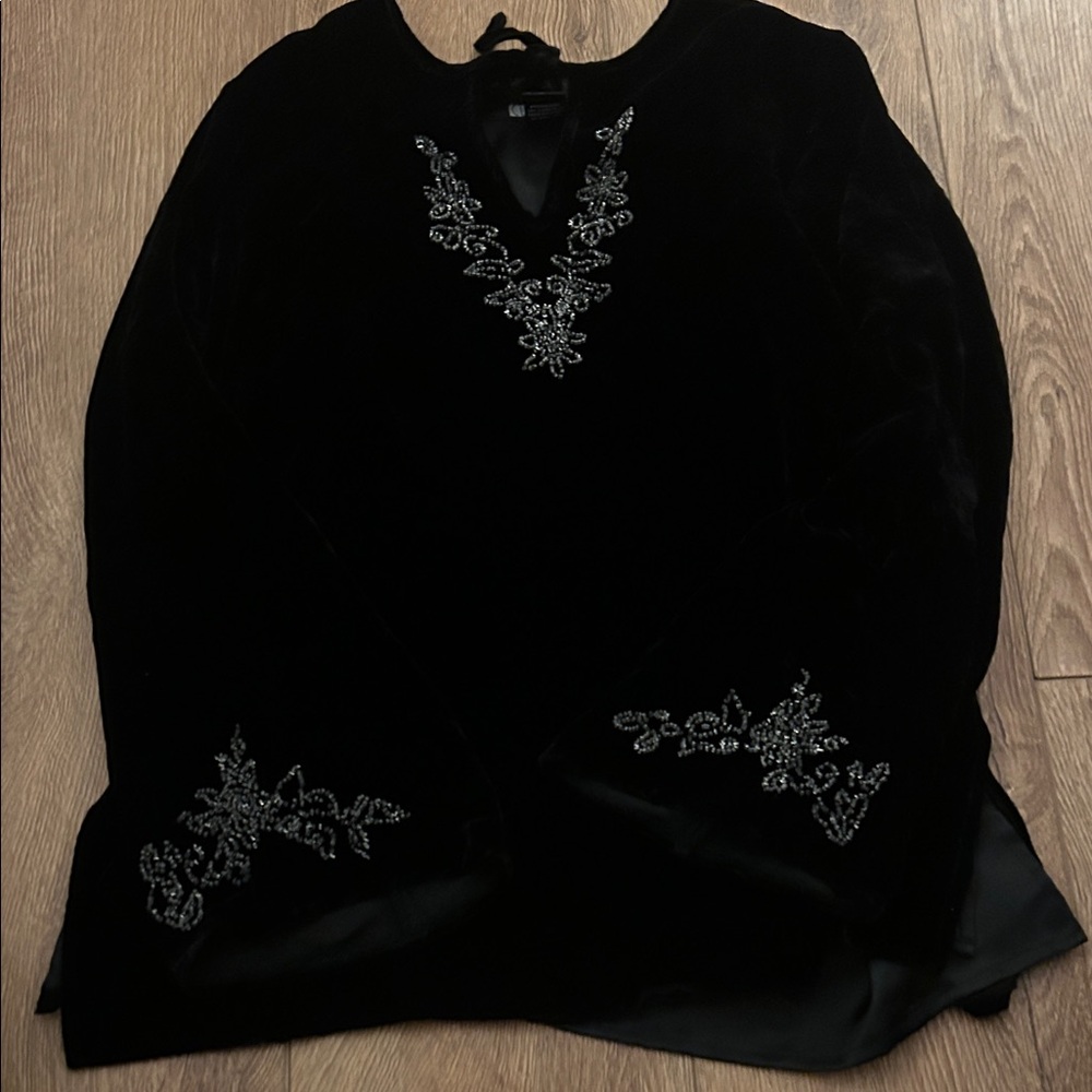 Carole Little Black velvet with Embroidered neck and sleeves